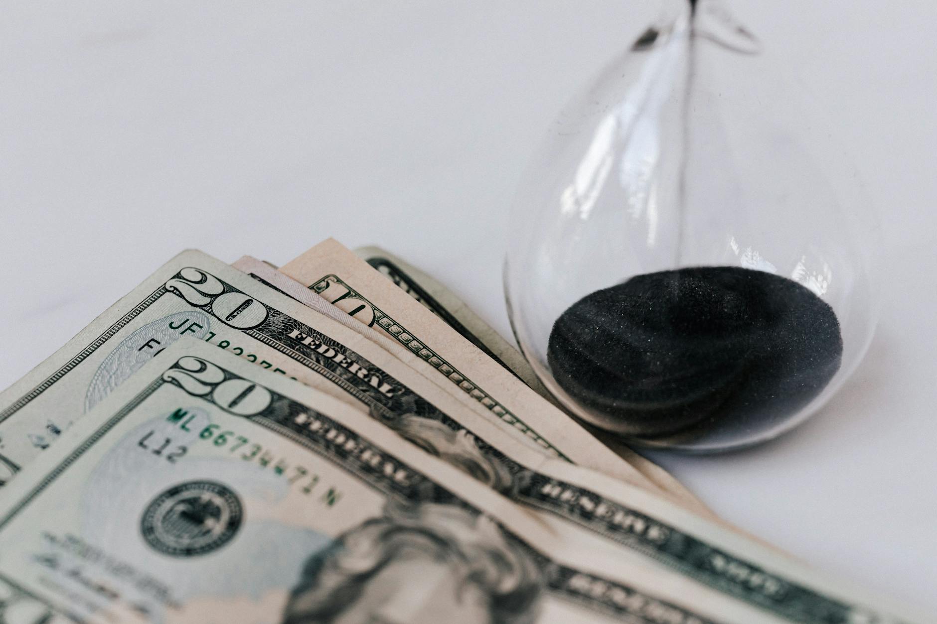 سر النجاح في المواسم: كيف تخطط لنشر منتجاتك بذكاء على متجر زد وسلة؟